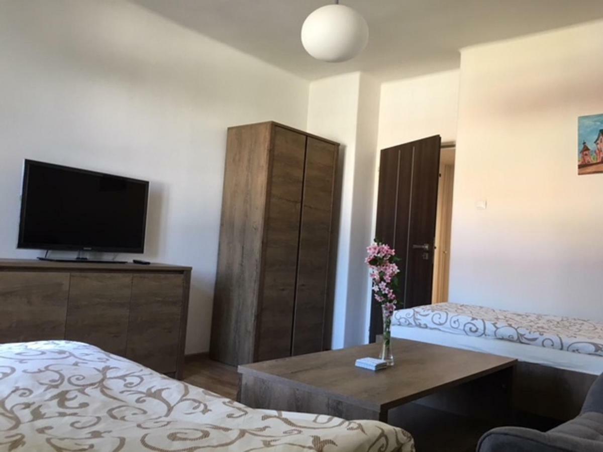 Apartman S Vyhladom Leilighet Kremnica Eksteriør bilde